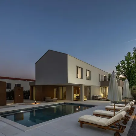 Villa Orla By Interhome